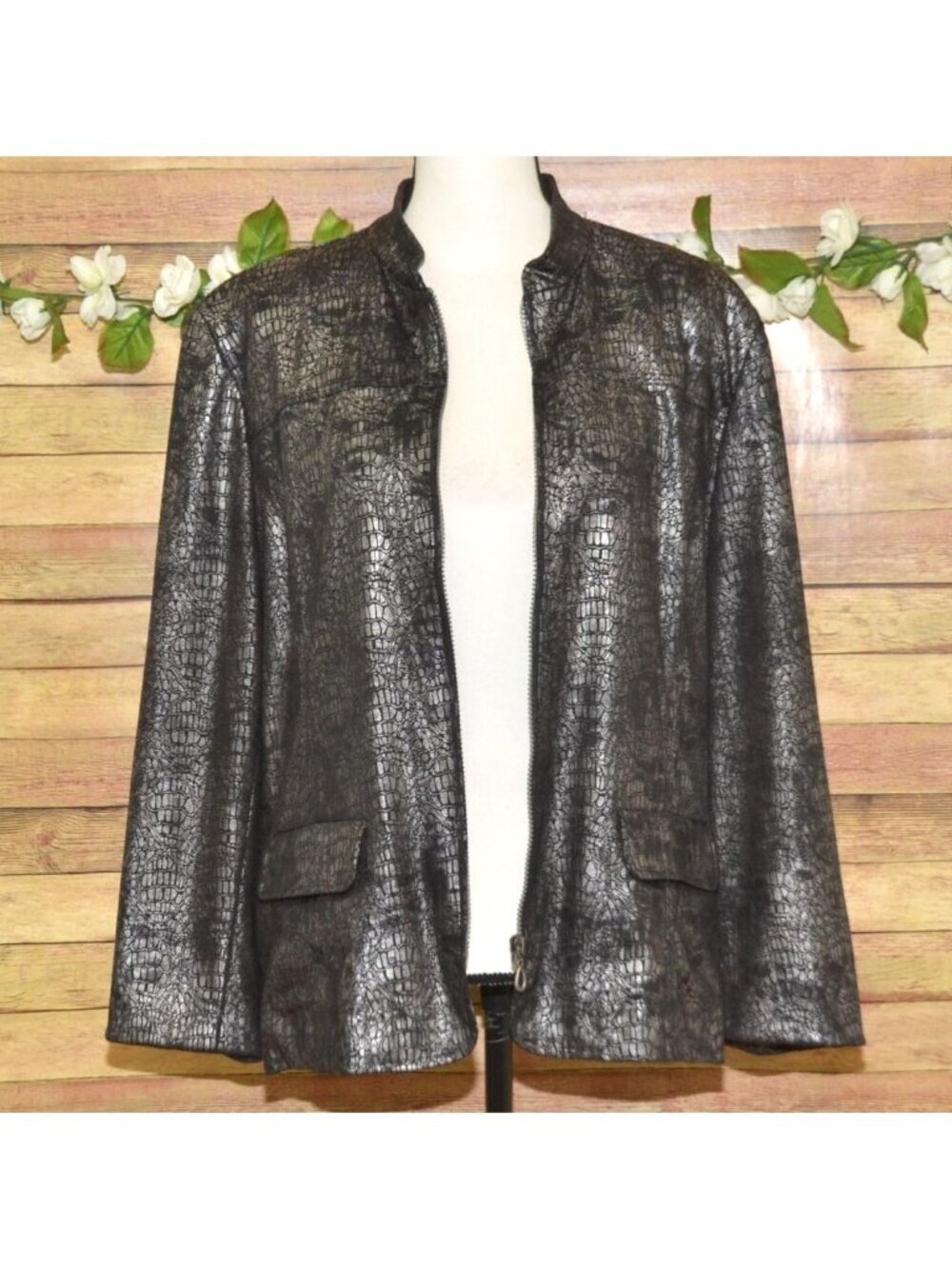 Alfred Dunner Size 18 Silver Metallic Croc Print Faux Leather Full Zip Up Jacket